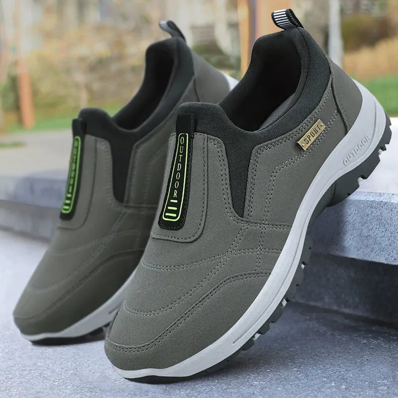 Najwygodniejsze zimowe ortopedyczne tenisówki – poprawiają równowagę, zdrowie kręgosłupa i stawów u seniorów – pozwalają stać przez cały dzień bez bólu 🔥 W tym sezonie zimowym pokochasz je i nie będziesz chciał ich zdejmować!