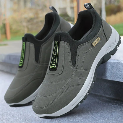 Najwygodniejsze zimowe ortopedyczne tenisówki – poprawiają równowagę, zdrowie kręgosłupa i stawów u seniorów – pozwalają stać przez cały dzień bez bólu 🔥 W tym sezonie zimowym pokochasz je i nie będziesz chciał ich zdejmować!